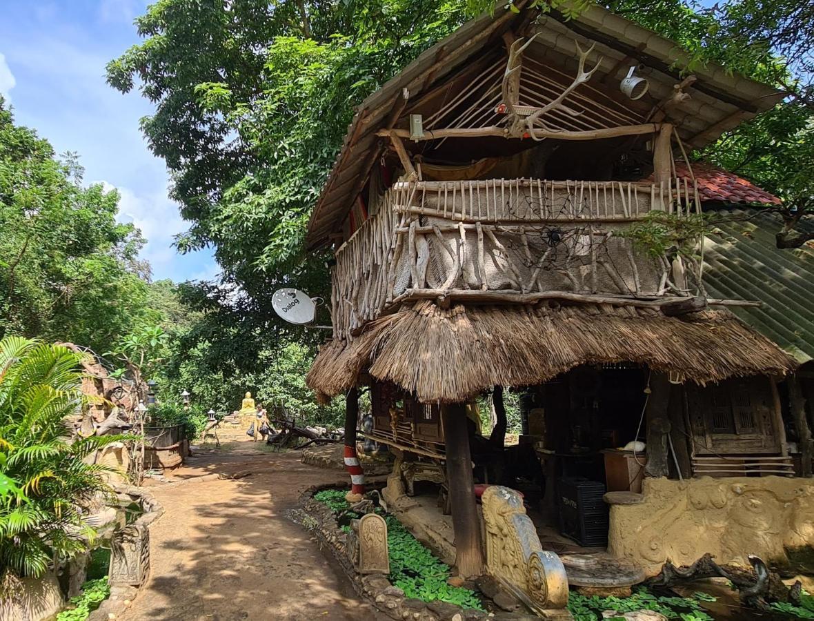 Humbhaha Jungle Yala Nature Eco Resort カタラガマ エクステリア 写真